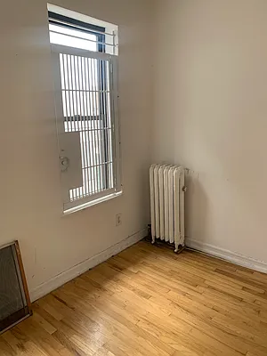 Rented by CITY SKYLINE REALTY INC | media 21