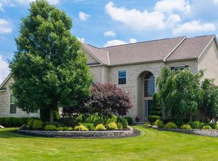 4273 Hunters Bnd, Powell, OH 43065