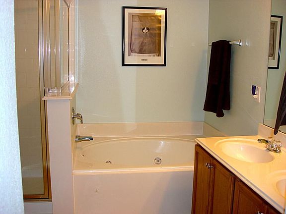 4th image of 16535 Grenada Falls Dr