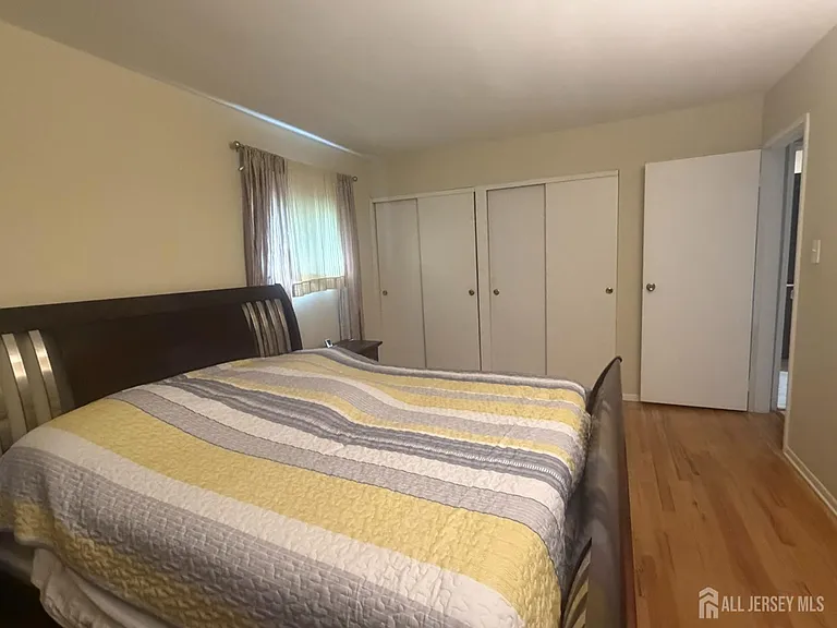 652 Holly Ln — Photo 19