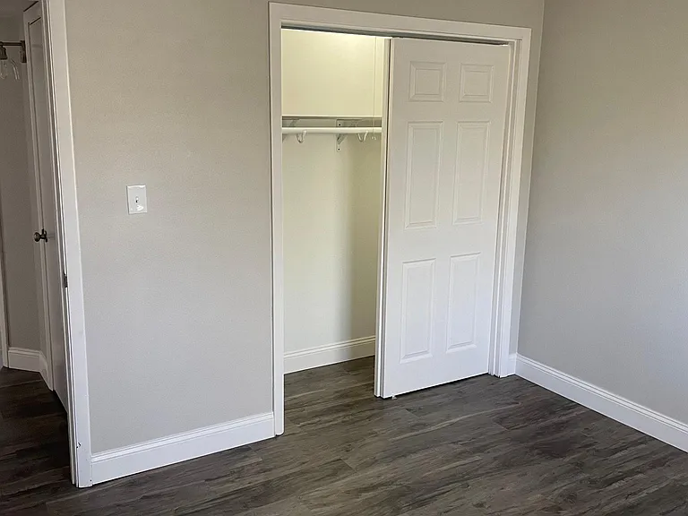 106 Floss Mar Ct #3E — Photo 3