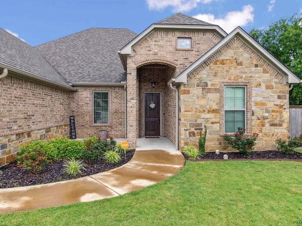 3923 Gable Crest Ln, Longview, TX 75605