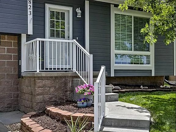 3rd image of 5823 S 186th Ave