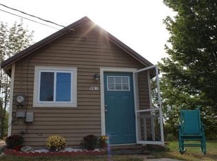 867 River Rd, Richmond, ME 04357