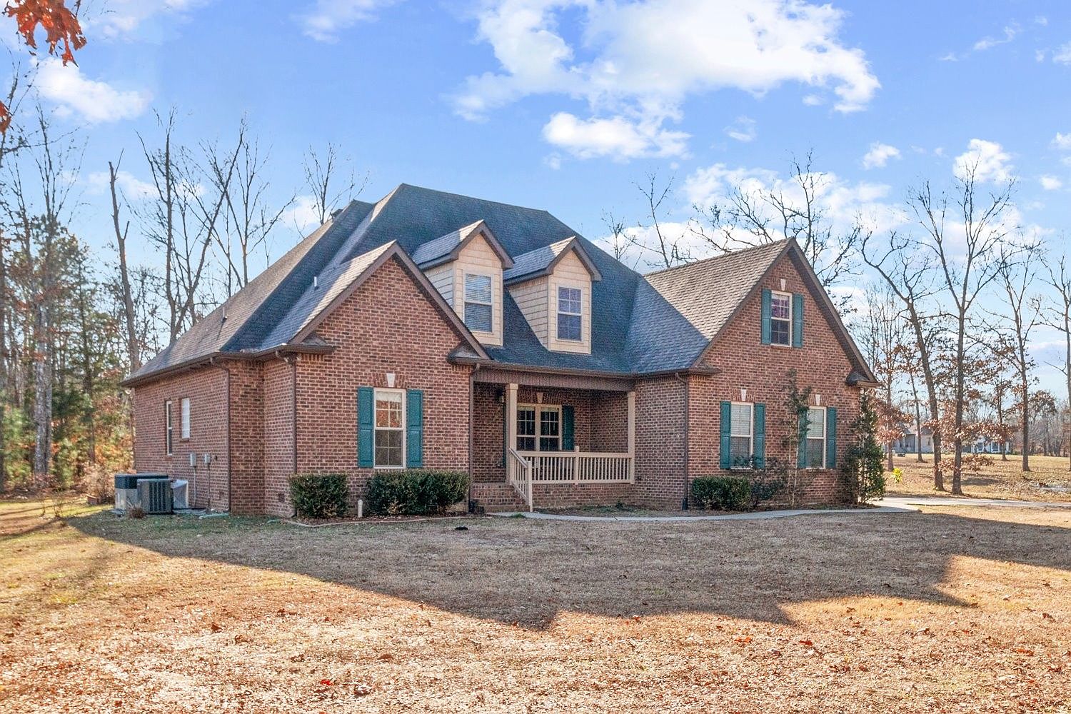 323 Station Cir, Tullahoma, TN 37388 | Zillow