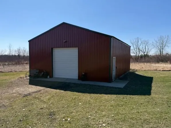 58533 243rd St, Litchfield, MN 55355