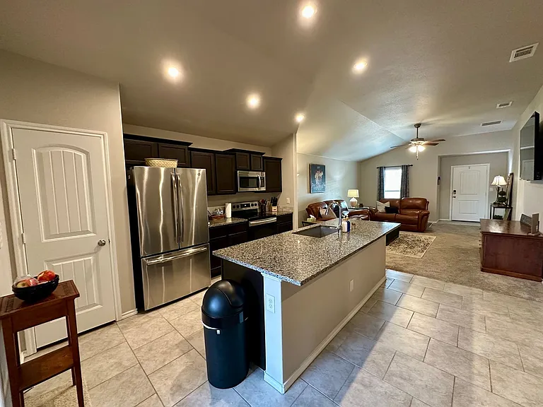 3704 Prentiss Ave — Photo 6