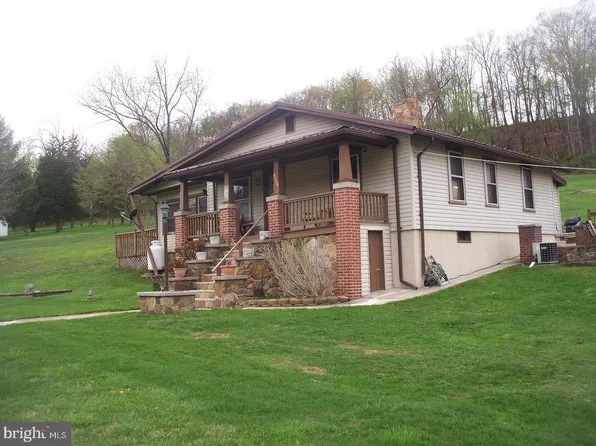 13409 Valley Rd NE, Cumberland, MD 21502