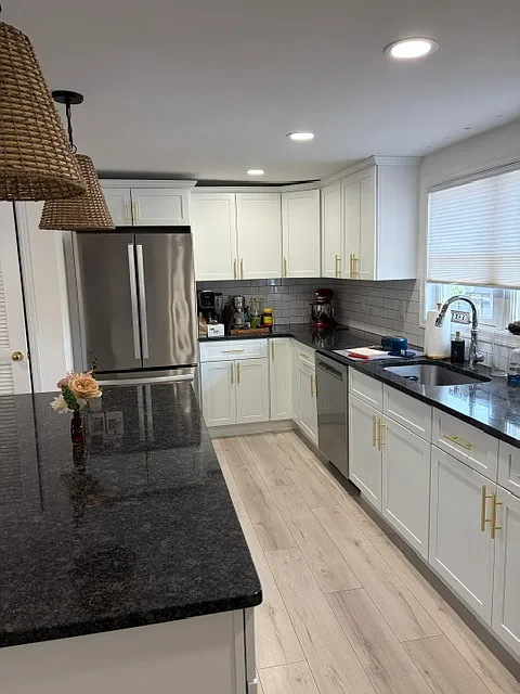 2 bed, $2,750 — Photo 3