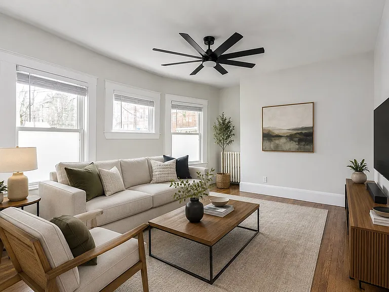 350 Tappan St — Photo 12