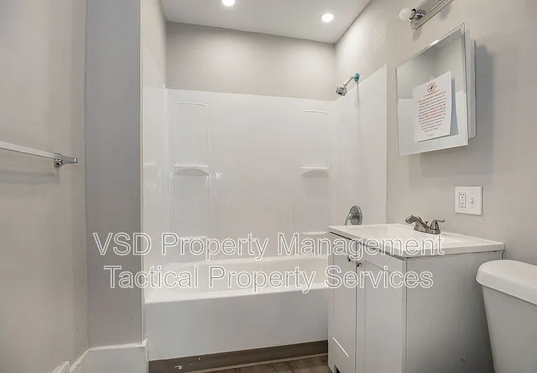 3692 E 147th St #DOWN — Photo 18