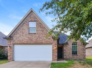 7895 Ridgedale Dr, Olive Branch, MS 38654