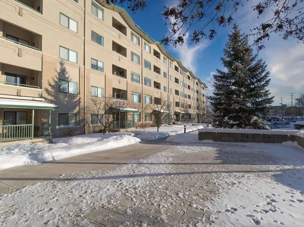 400 Richmond St Unit 305, Appleton, WI 54911