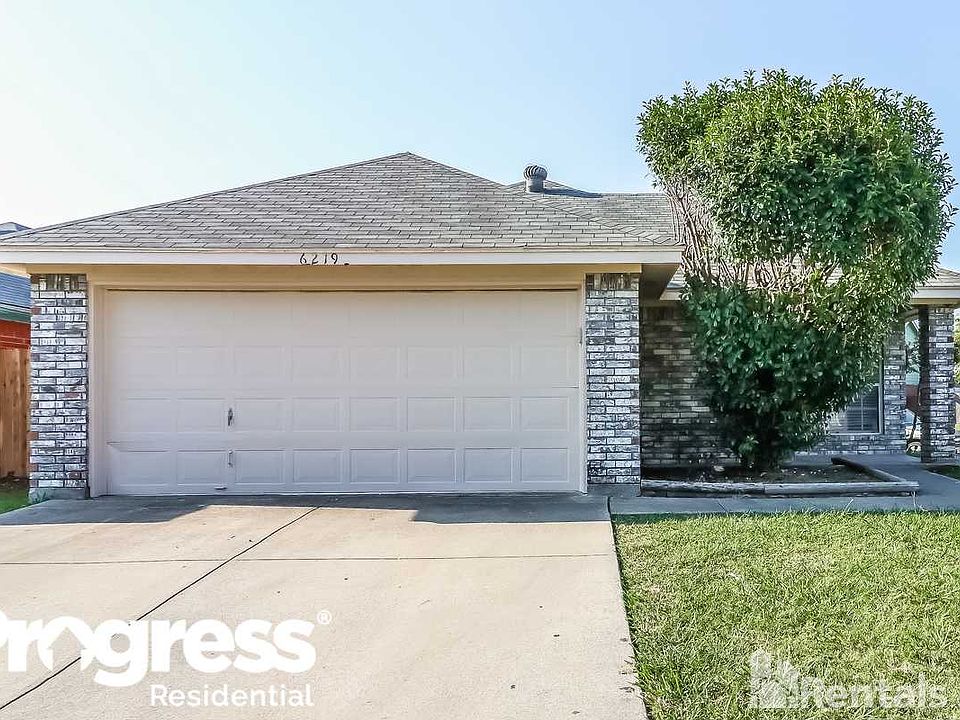 1st image of 6912 Aston Dr