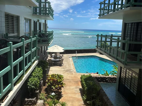 2957 Kalakaua Ave APT 211, Honolulu, HI 96815