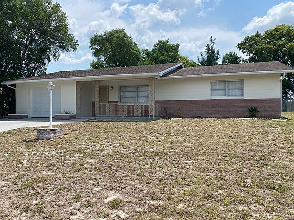 2nd image of 2385 Poinsettia Dr