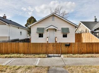 140 E 20th St N, Lethbridge, AB T1H 3M5