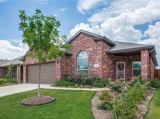 1920 Velarde Rd, Fort Worth, TX 76131