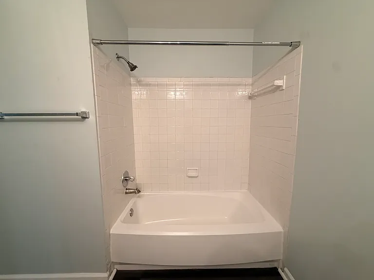 2nd Full Bathroom with bathtub