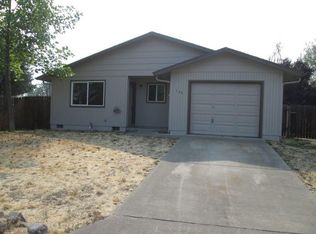 133 Edith Cir, Eagle Point, OR 97524