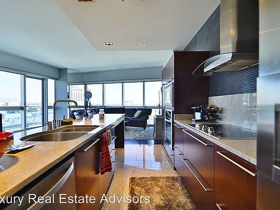 5th image of 4471 Dean Martin Dr Unit 1000