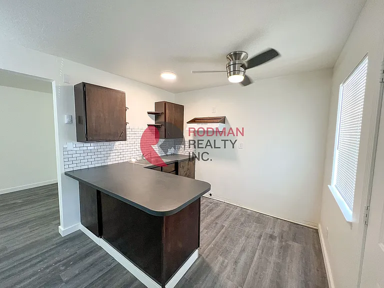 Studio East Apartments — Photo 7