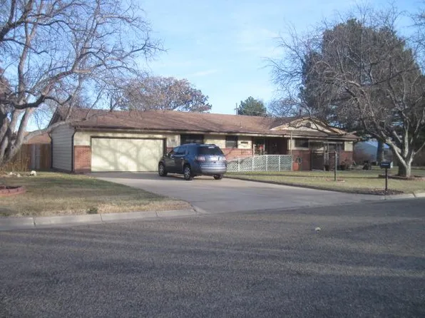 101 Broadway Ave, Goodland, KS 67735