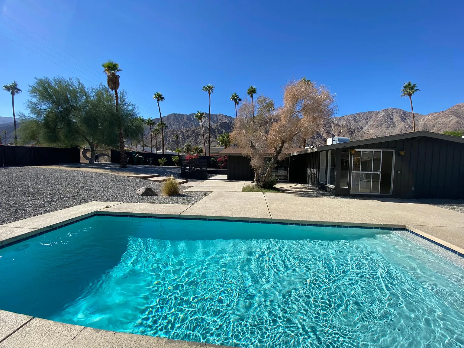 52228 Avenida Obregon — Photo 1