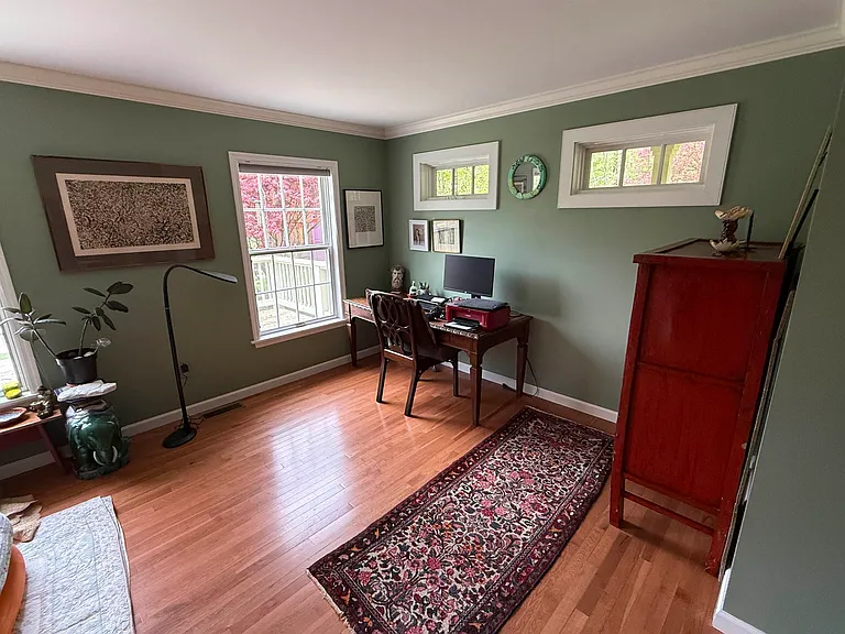 808 S End Rd — Photo 26