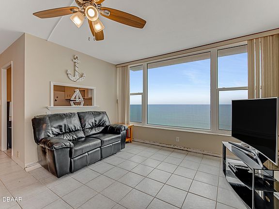 5th image of 2800 N Atlantic Ave APT 716