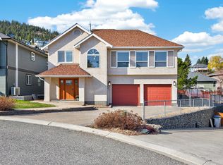1668 Iskut Pl, Kamloops, BC V2E2M4