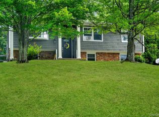 19 Saint Michaels Terrace, Carmel, NY 10512
