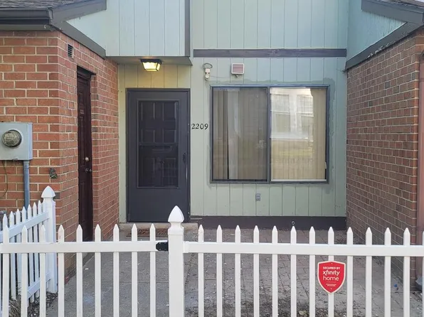 2209 Greenwood Dr, Lindenwold, NJ 08021