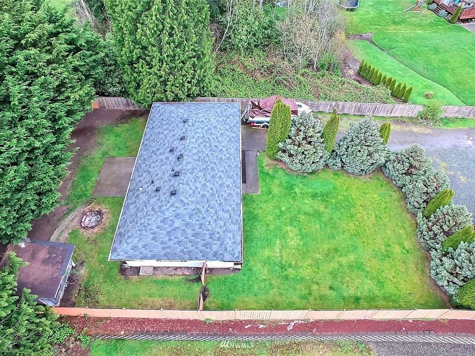 1st image of 6007 195th Ave E