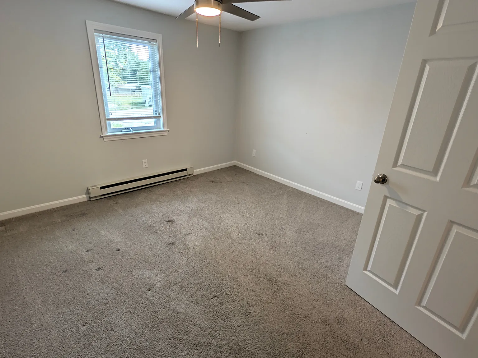 2 bed, $1,600 — Photo 3