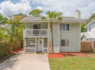 1046 12th St N, Jacksonville Beach, FL 32250