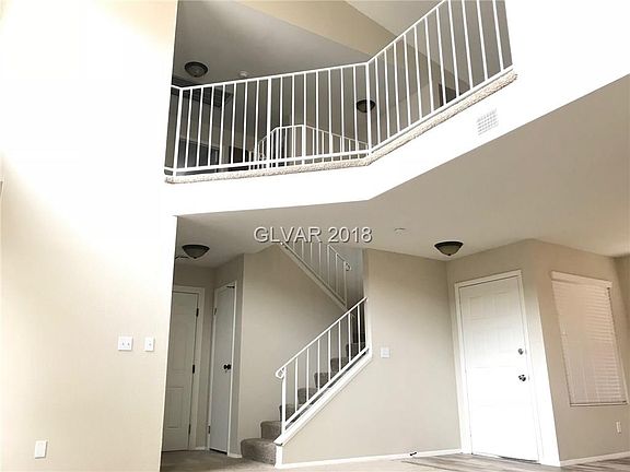 3rd image of 3842 Steinbeck Dr