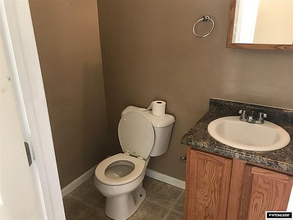 3rd image of 501 Dinwoody Way