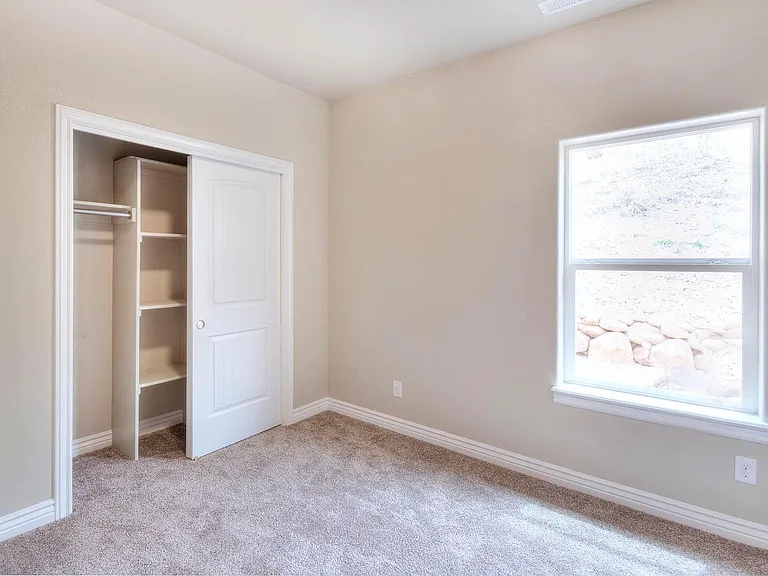 2495 Wheaton Dr — Photo 13