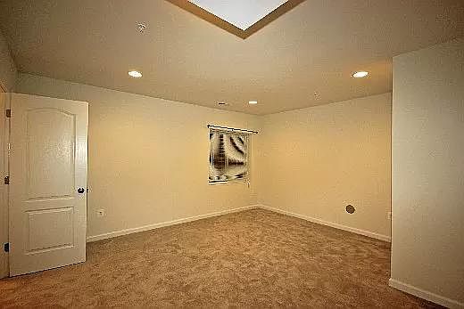 2nd image of 6270 Newport Ct