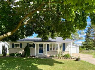 3754 Ventura Dr, Saginaw, MI 48604