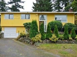 25835 17th Ave S, Seattle, WA 98198
