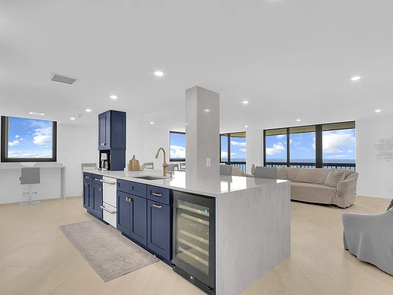 5380 N Ocean Dr #17E — Photo 4