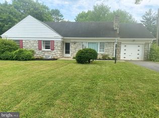 62 Landis Ave, Millersville, PA 17551
