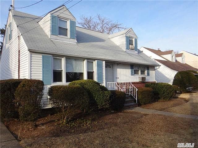 1st image of 1307 Cambria St