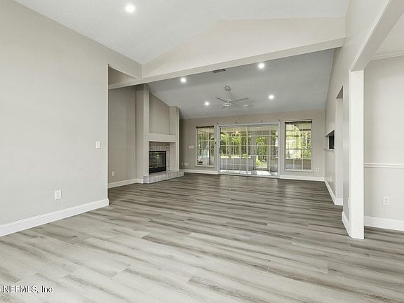 3rd image of 1818 ST LAWRENCE Way