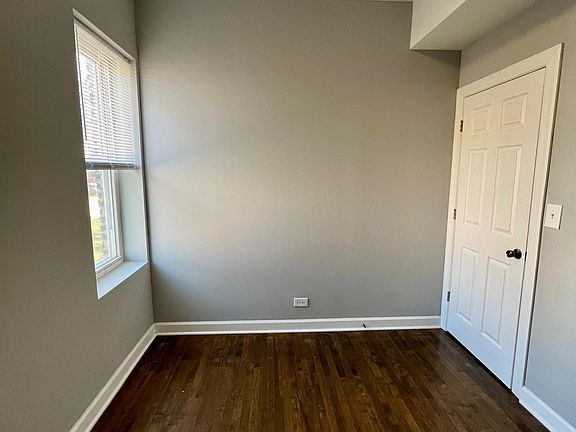 5th image of 3717 W Ohio St #1