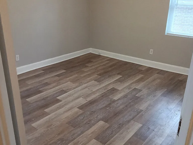 2534 Hansford Pl #4 — Photo 4
