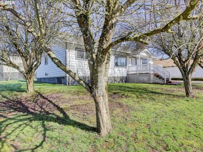 307 E 6th St, La Center, WA, 98629