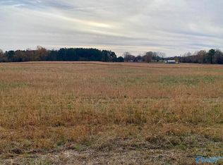 10 Vivians Rd, Anderson, AL 35610